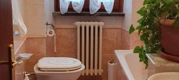 4 rooms Apartment in Pistoia, Italy No. 139187 4