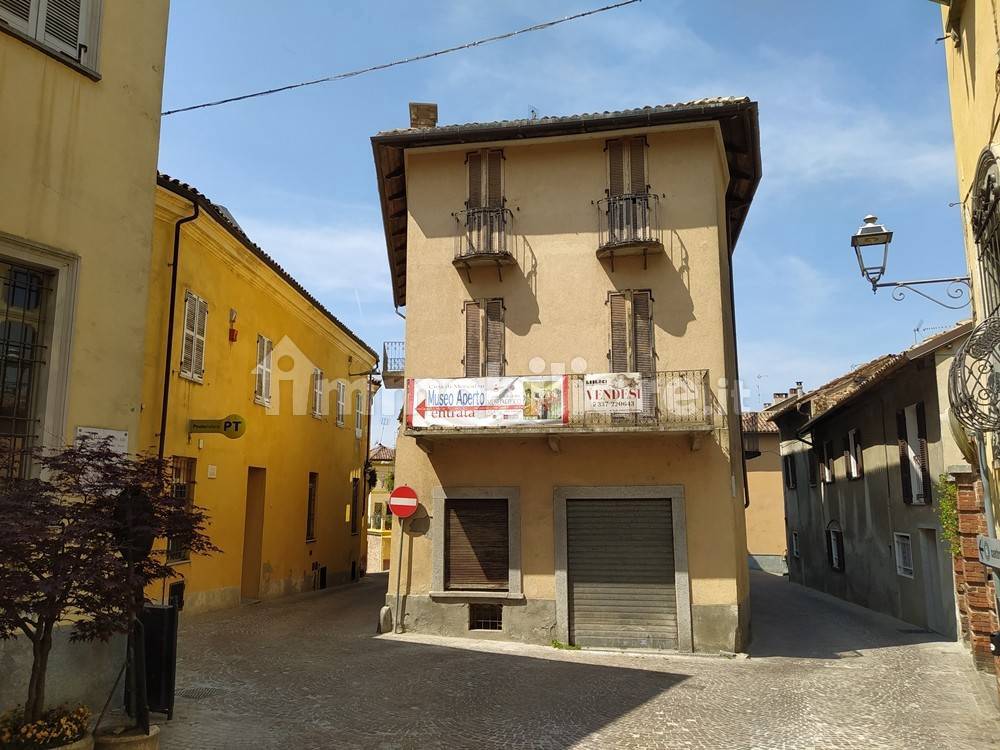 3 Schlafzimmer Haus in Moncalvo, Italy, Nr. 74241