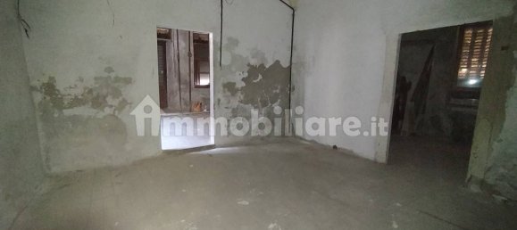 3 Schlafzimmer Haus in Moncalvo, Italy, Nr. 74241 3