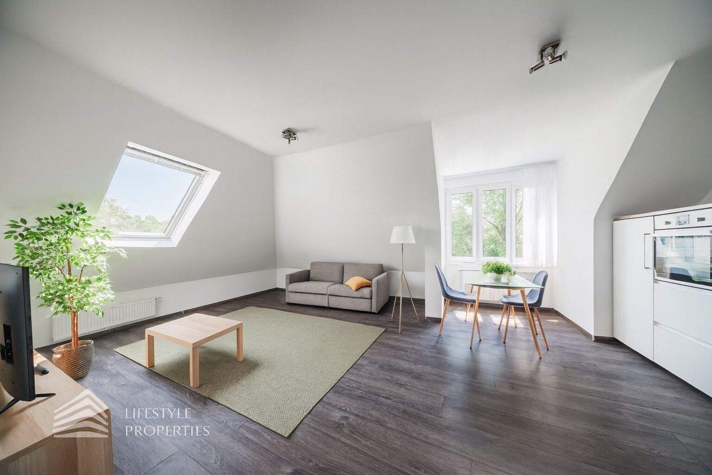Apartamento de 3 habitaciónes en Wahring, Austria No. 247825