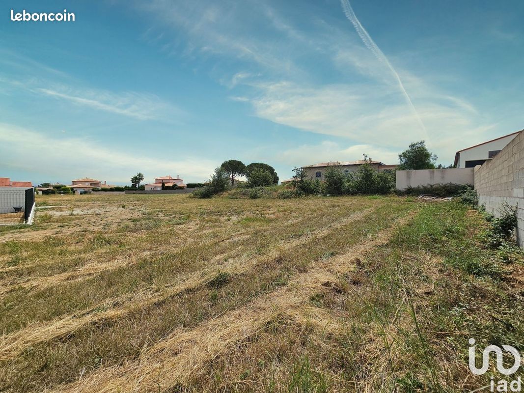 Terreno em Canohes, France 1023 m² N.º 107678