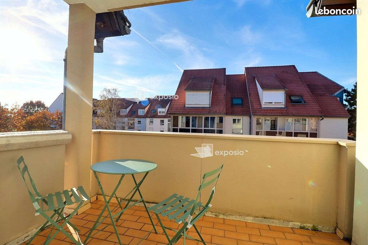 2 bedrooms Apartment in Illkirch-Graffenstaden, France No. 227938