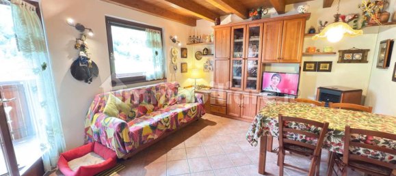 2 bedrooms Apartment in Aprica, Italy No. 372383 3