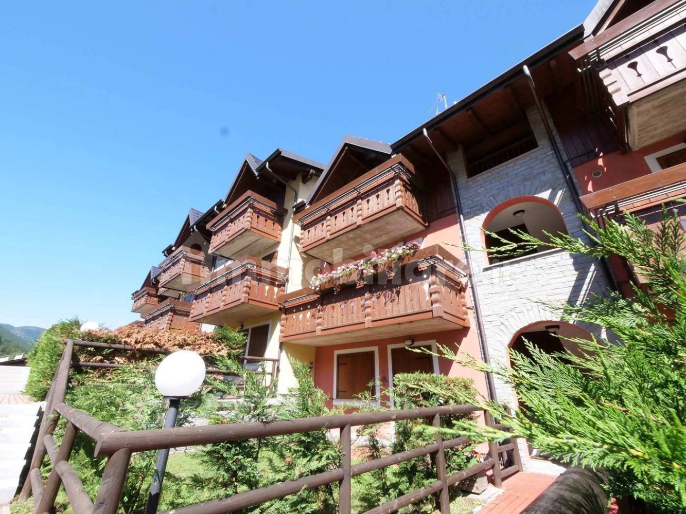 Apartamento T2 em Aprica, Italy N.º 372383