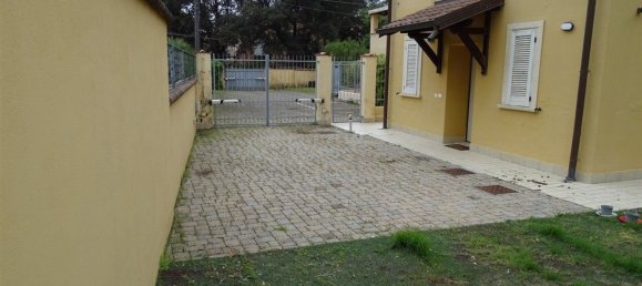 Casa de 3 dormitorios en Montignoso, Italy No. 316753 5