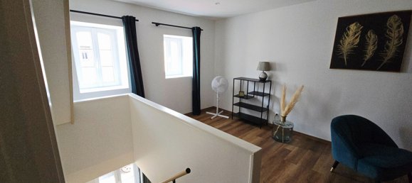 2 bedrooms House in Caen, France No. 351308 2