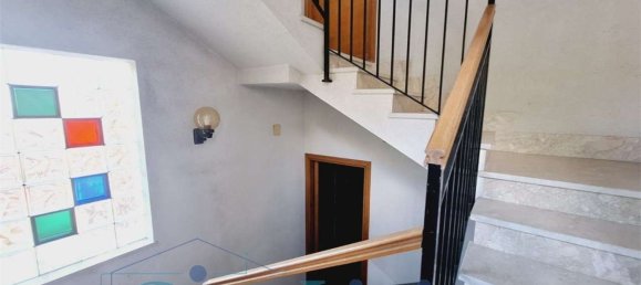 Вилла с 8 комнатами в Монреале, Италия № 301117 18