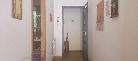 Вилла с 8 комнатами в Монреале, Италия № 301117 10