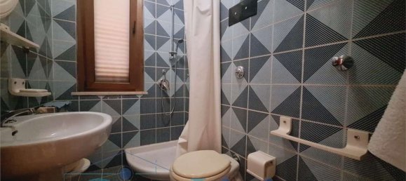 Вилла с 8 комнатами в Монреале, Италия № 301117 32