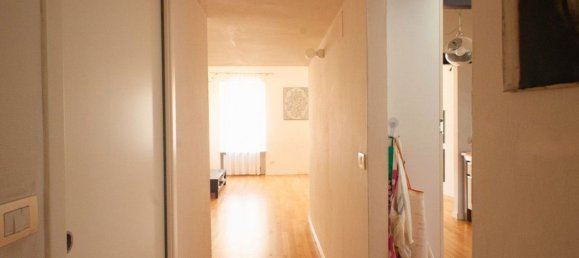 4 غرف نوم شقة في Reggio Emilia, Italy رقم 357556 15