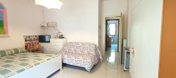 4 rooms Apartment in Isernia, Italy No. 48546 9