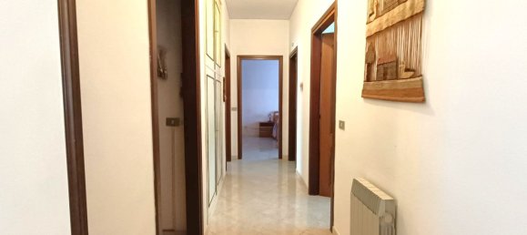 4 rooms Apartment in Isernia, Italy No. 48546 17