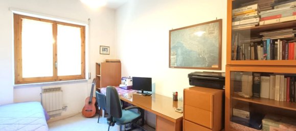 4 rooms Apartment in Isernia, Italy No. 48546 16