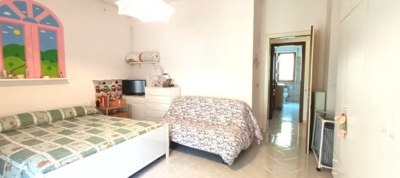 4 rooms Apartment in Isernia, Italy No. 48546 8
