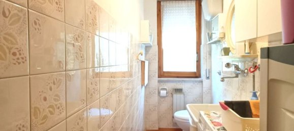 4 rooms Apartment in Isernia, Italy No. 48546 20