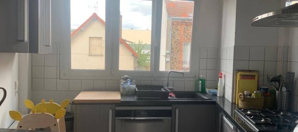 4 bedrooms Apartment in Noisy-le-Sec, France No. 333692 4