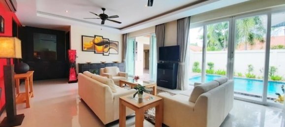 4 bedrooms Cafe / restaurant in Pattaya, Thailand No. 19805 10