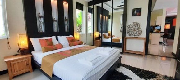 4 bedrooms Cafe / restaurant in Pattaya, Thailand No. 19805 19