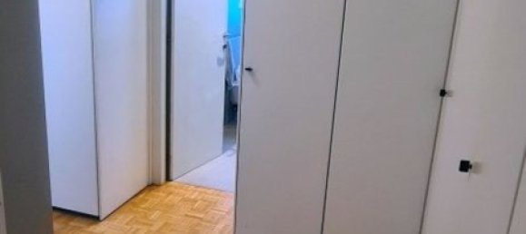 4 bedrooms Apartment in Saronno, Italy No. 372596 15