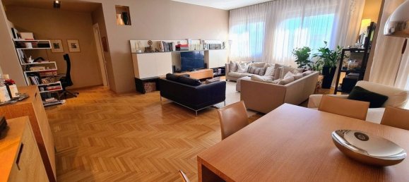 4 bedrooms Apartment in Saronno, Italy No. 372596 6