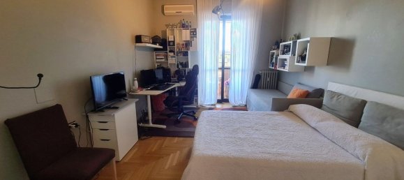 4 bedrooms Apartment in Saronno, Italy No. 372596 11