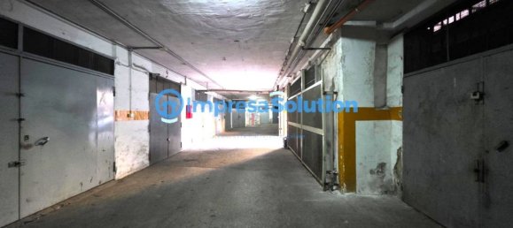 25m² Garage in Naples, Italy No. 82805 17