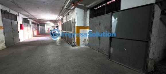 25m² Garage in Naples, Italy No. 82805 16