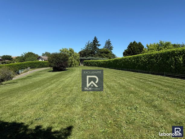  قطعة أرض في Serpaize, France 1953متر مربع رقم 291087