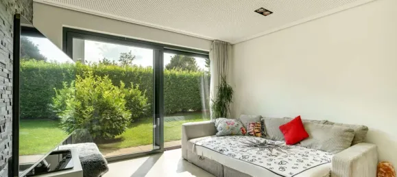 Propiedad comercial de 7 dormitorios en Bottrop, Germany No. 74419 12