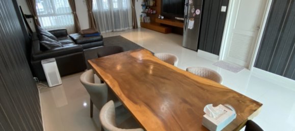 Таунхаус с 4 спальнями в Пхракханонг, Таиланд № 66182 3