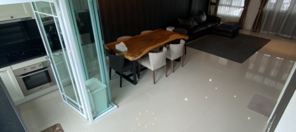 Таунхаус с 4 спальнями в Пхракханонг, Таиланд № 66182 4