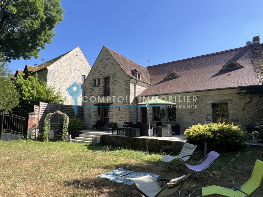 4 bedrooms Castles in Guigneville-sur-Essonne, France No. 317916