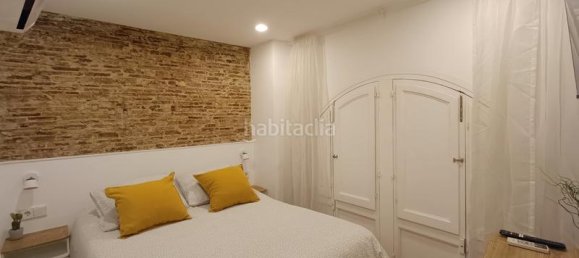 Apartamento de 2 dormitorios en Ciudad Vieja, Spain No. 144499 24