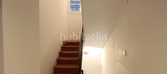 Apartamento de 2 dormitorios en Ciudad Vieja, Spain No. 144499 16
