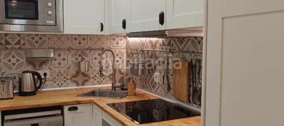 Apartamento de 2 dormitorios en Ciudad Vieja, Spain No. 144499 27