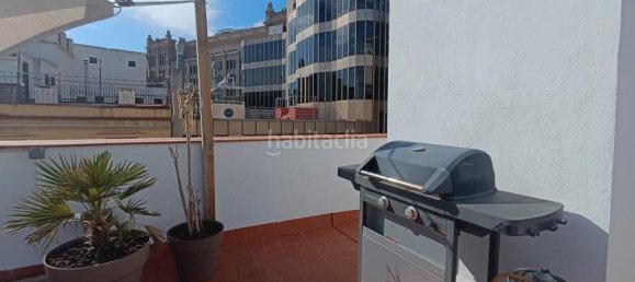 Apartamento de 2 dormitorios en Ciudad Vieja, Spain No. 144499 3