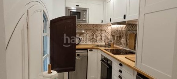 Apartamento de 2 dormitorios en Ciudad Vieja, Spain No. 144499 19