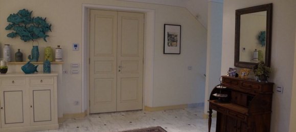 7 rooms Villa in Forte dei Marmi, Italy No. 37155 12