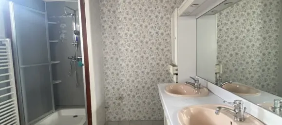 Casa de 3 dormitorios en Longvic, France No. 321728 10