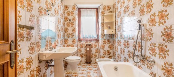 3 bedrooms Apartment in Rome, Italy No. 200897 36