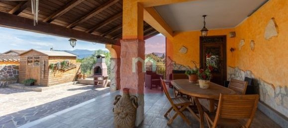 3 bedrooms Villa in Valmontone, Italy No. 14652 5