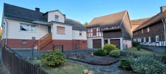 Дом с 4 комнатами в Марбург-Биденкопф, Германия № 266924 2