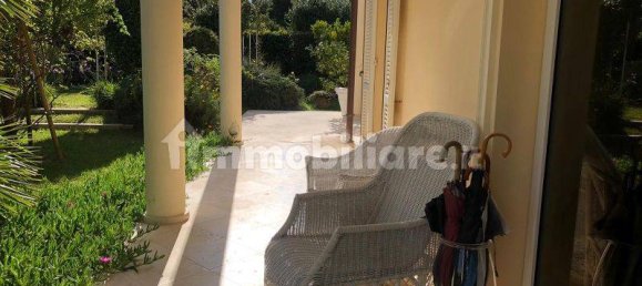 5 bedrooms Villa in Forte dei Marmi, Italy No. 69374 14