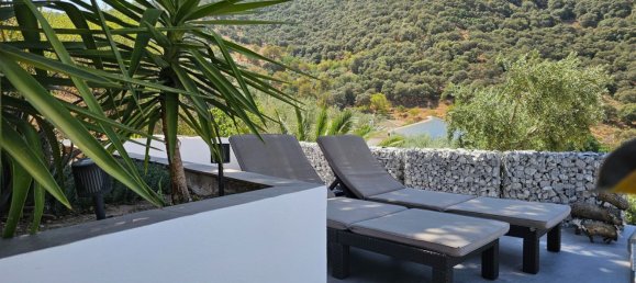 4 bedrooms House in Iznajar, Spain No. 187846 35