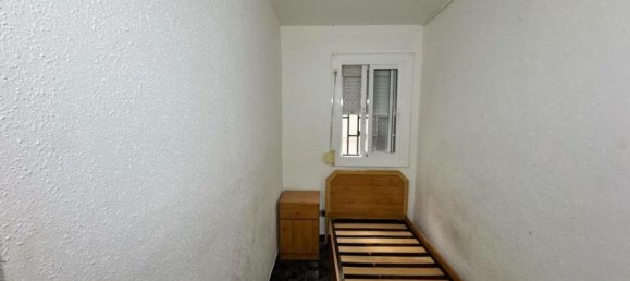 1 bedroom Apartment in Horta-Guinardo, Spain No. 135540 6