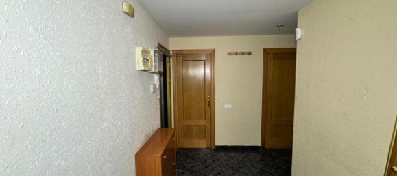 1 bedroom Apartment in Horta-Guinardo, Spain No. 135540 5