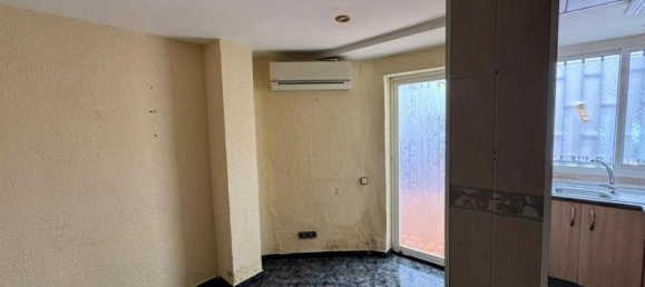 1 bedroom Apartment in Horta-Guinardo, Spain No. 135540 2