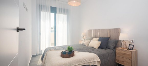 2 bedrooms Villa in Alicante, Spain No. 12354 9