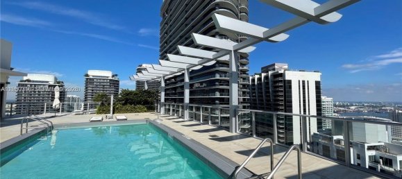 2 dormitorios propiedad comercial en venta en Miami, Miami-Dade, Florida, USA № 615774 8