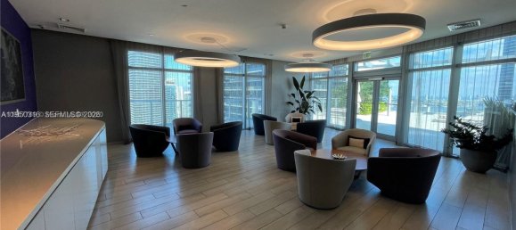 2 dormitorios propiedad comercial en venta en Miami, Miami-Dade, Florida, USA № 615774 7